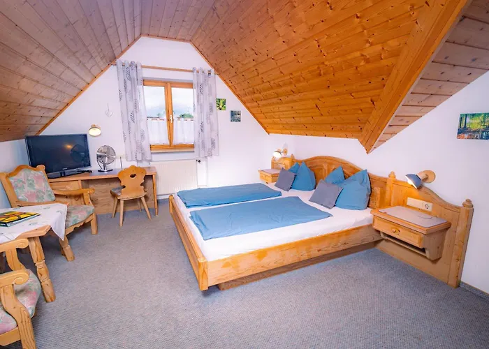 Schneiderwirt, Ot Hirnstetten Mini-hôtel *