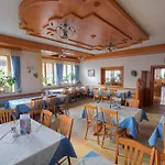 Värdshus Schneiderwirt, Ot Hirnstetten *