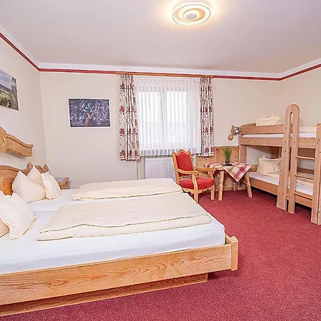Mini-hôtel Schneiderwirt, Ot Hirnstetten *